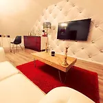 Redroom Loveroom Privative Insolite Theme 50 Nuances De Grey Hotell Douchy-les-Mines
