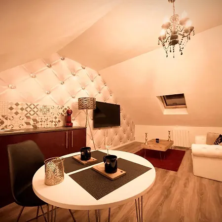 Redroom Loveroom Privative Insolite Thème 50 Nuances De Grey *