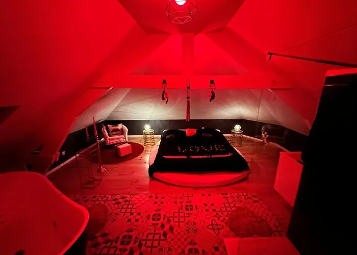 Redroom 50 Nuances De Grey Hotel *